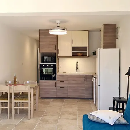 Au Mont Gaussier Ferienhaus *
