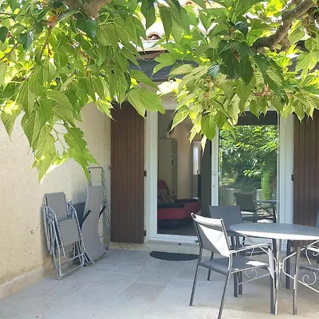 Au Mont Gaussier Ferienhaus